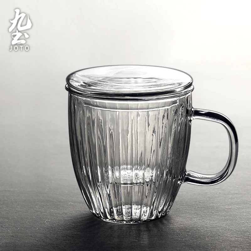 

Kitchen,Dining & Bar