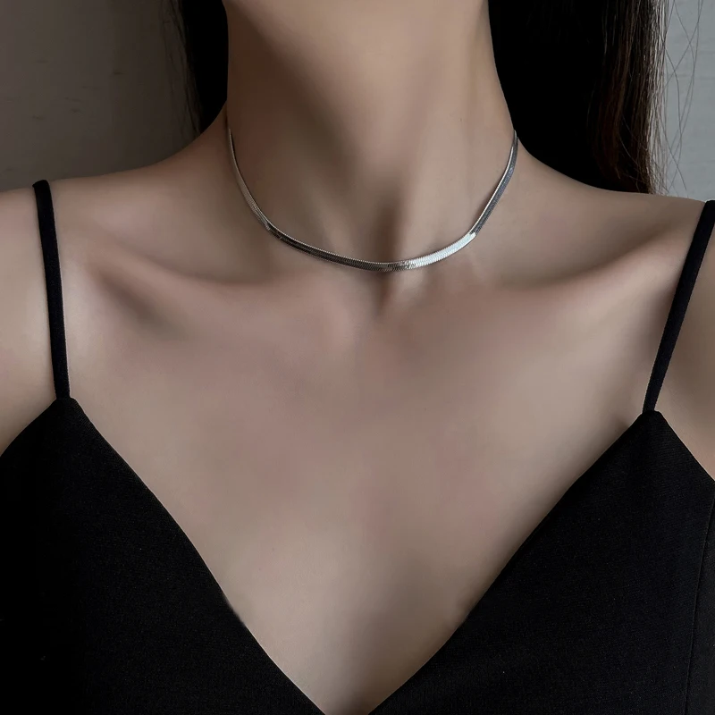 

925 Silver Necklace Fashion Simple Clavicle Chain Shiny Collar Men And Women Couple Snake Bone Chain Sterling Silver Jewelry