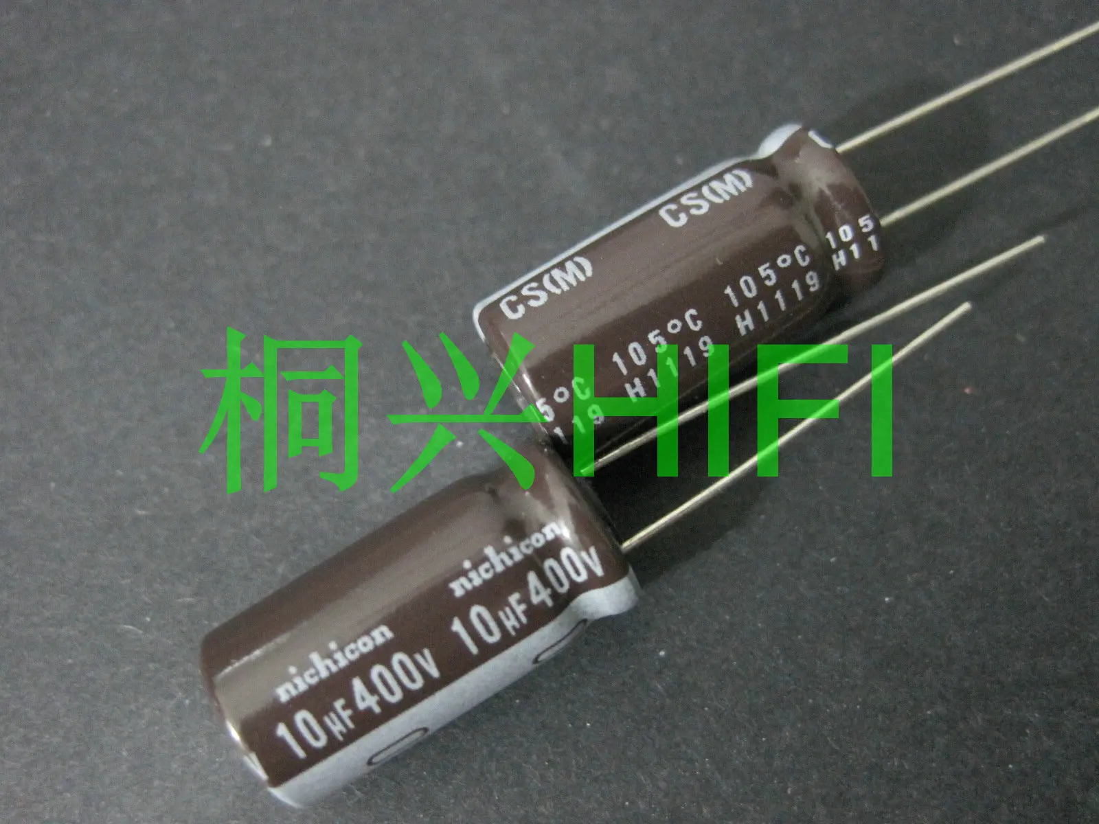 50 шт. Новый NICHICON CS 400V10UF 10X20 мм электролитический конденсатор с алюминиевой
