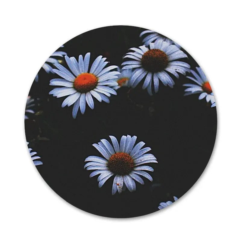 

58mm Cute Summer Daisy Sunflower Floral Icons Pins Badge Decoration Brooches Metal Badges For Backpack Decoration