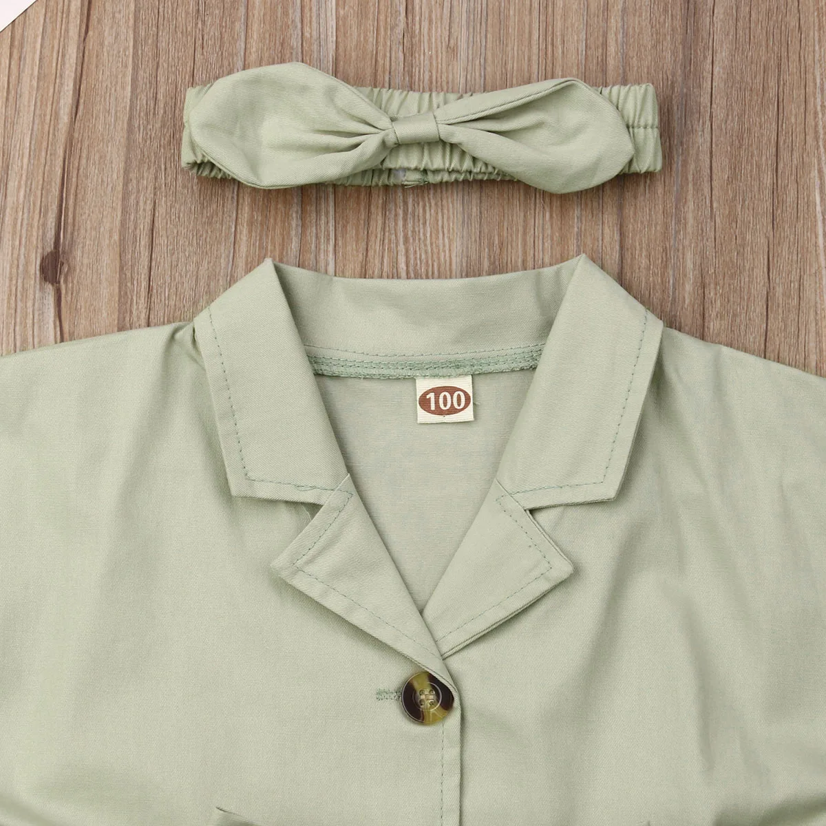 Платье для девочек однотонное ТРАПЕЦИЕВИДНОЕ с V-образным вырезом на пуговицах