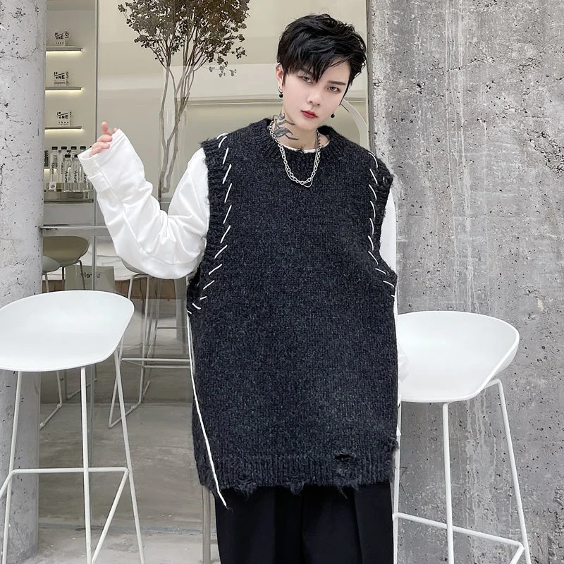 

Knitted Vest Men's Round Neck Handsome Sweater Hole Vest Korean Trend Streetwear Male Clothing 2021 Autumn Winter Fashion New