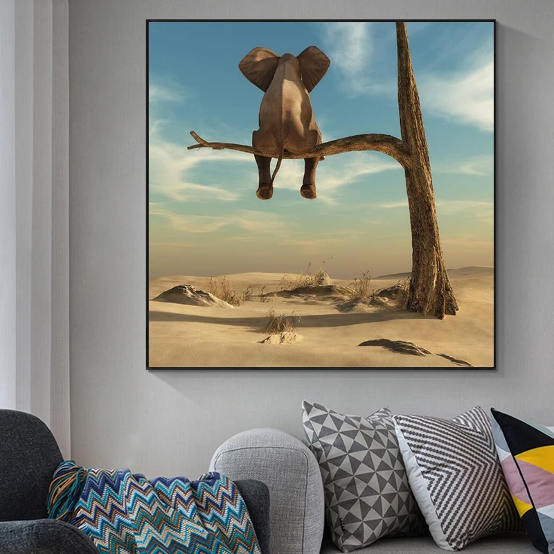 Слон сидит на ветке дерева Искусство Холст Плакаты и принты сюрреалистичность