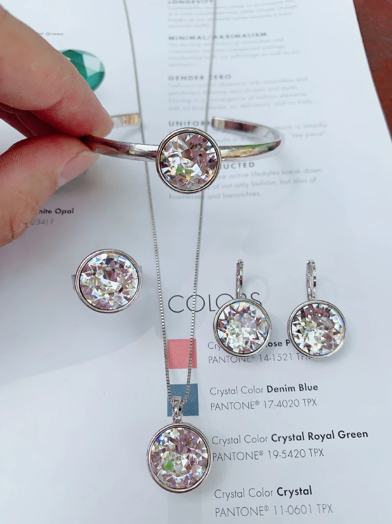

New Bella Earrings Pendant Ring Bangle Set made with Austrian Crystal For Women Bridal Wedding Jewellery Set Party Bijoux Gift