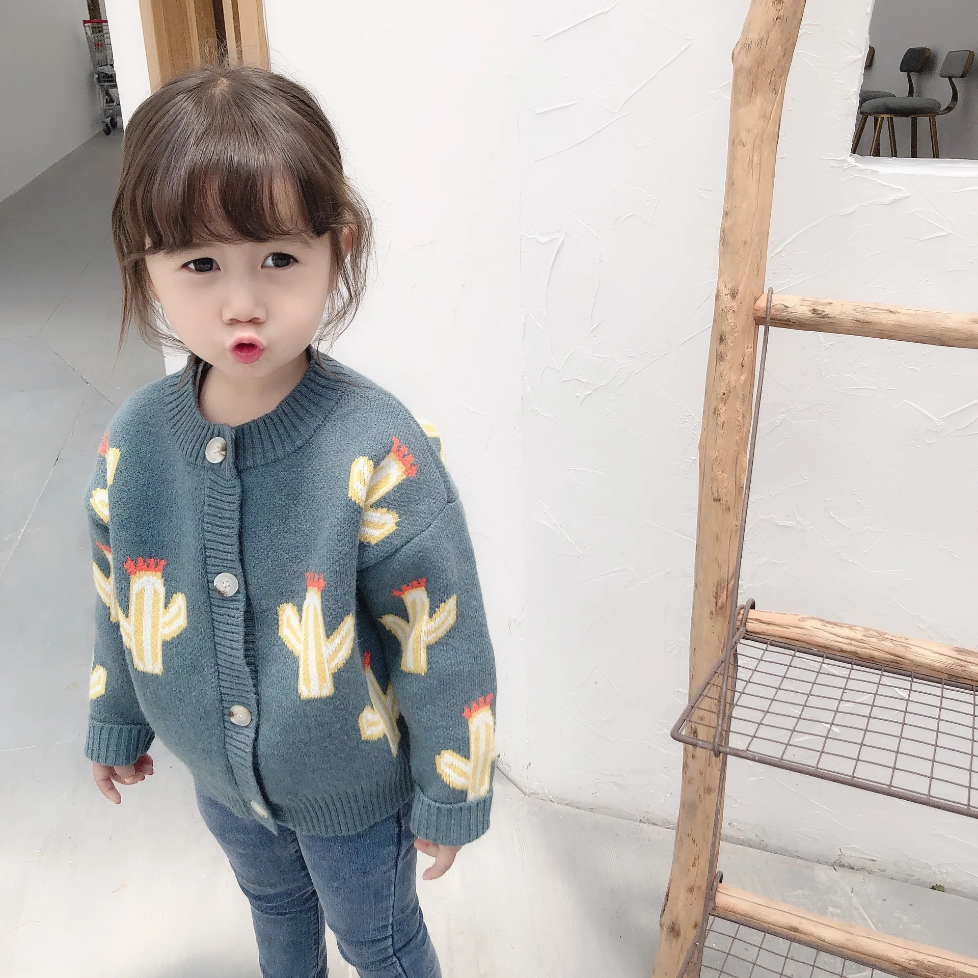 Свитер-кардиган для маленьких мальчиков и девочек осенний вязаный кардиган с
