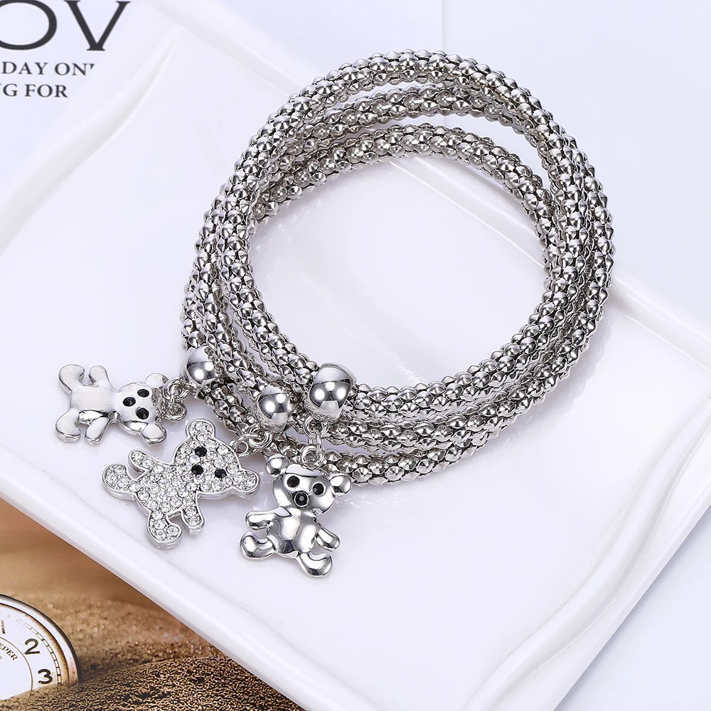 Женский браслет с подвесками в виде медведя разноцветный разноцветными