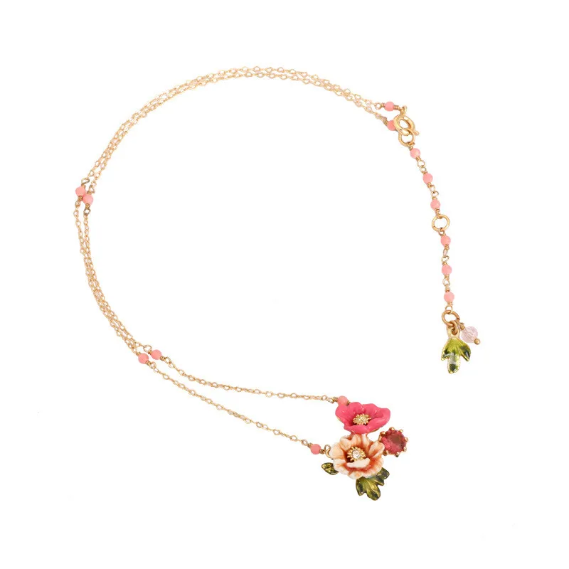 

European and American temperament fashion two tone enamel flower necklace female personality niche design sense clavicle chain