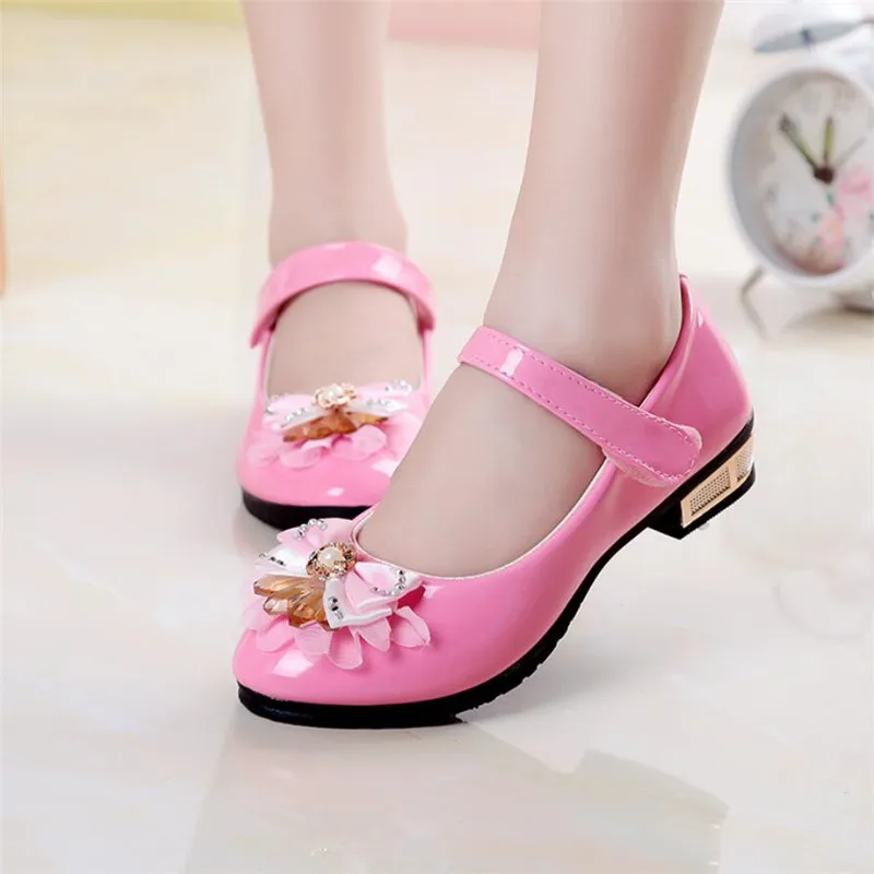 Туфли из лакированной кожи для девочек обувь принцессы на каблуке девушек с
