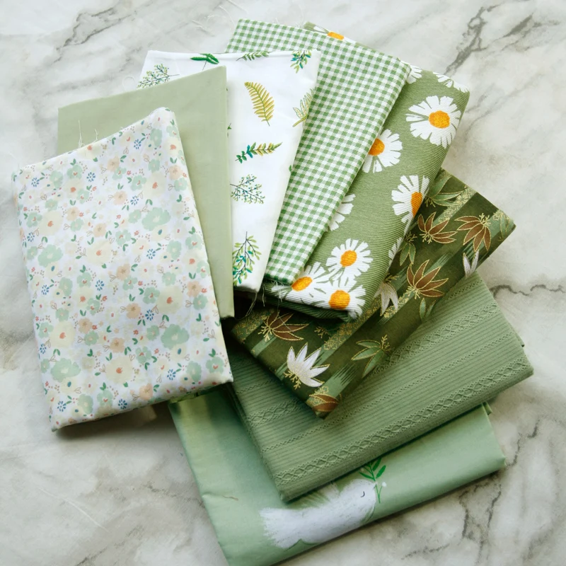 

90x140cm Green Fabric By Yard Daisy Jacquard Bronzing Cotton 100% Fabric For Sewing Dress Shirt Dress DIY Design