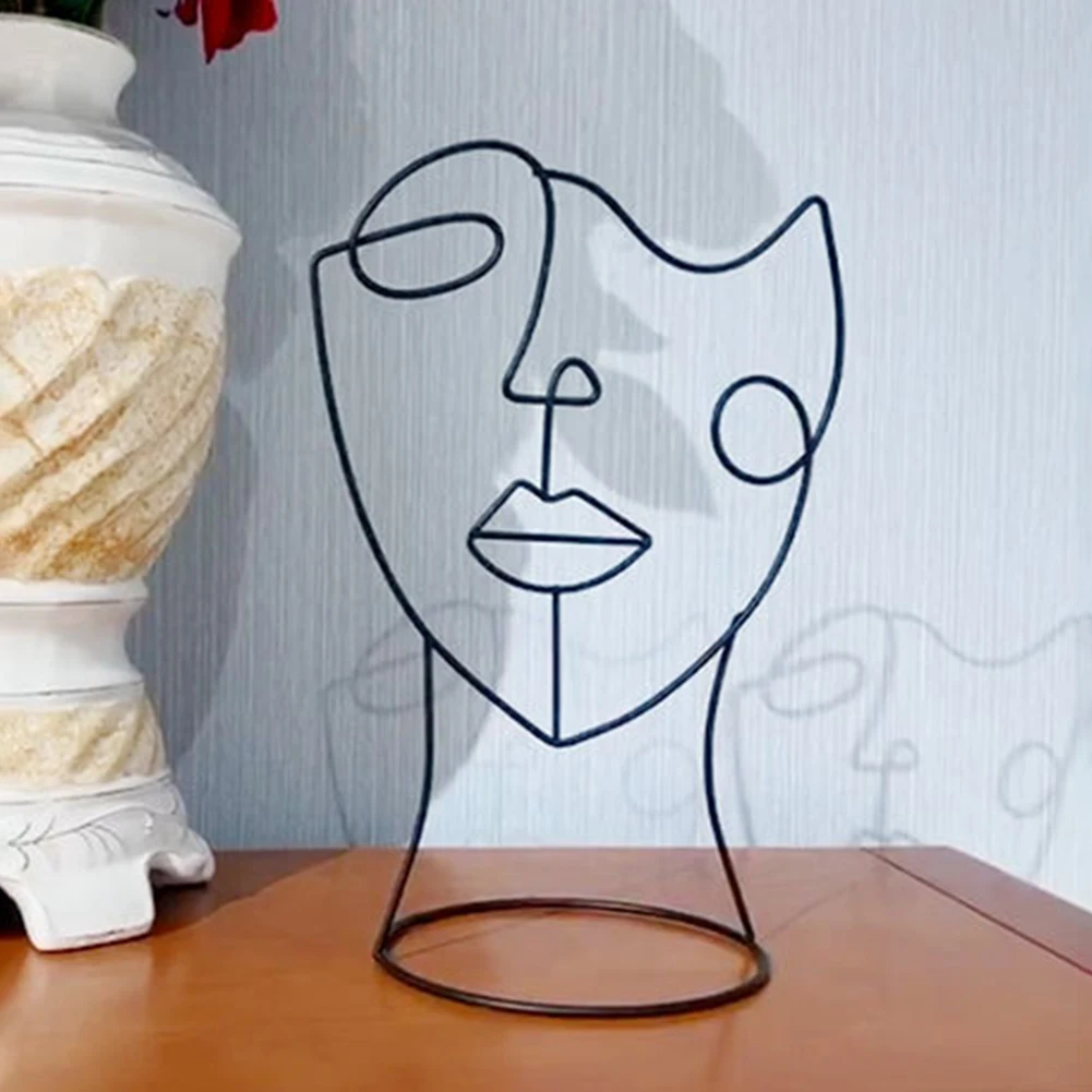 

Modern Decorative Figure Metal Face Art Black Decorative Statue Abstract Decoration For Home Human Face Art Nordic Ornament