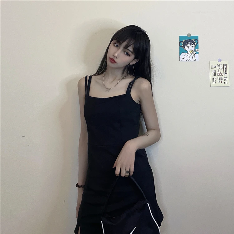 Винтажное летнее платье в стиле панк готика тонкое черное модное с разрезом