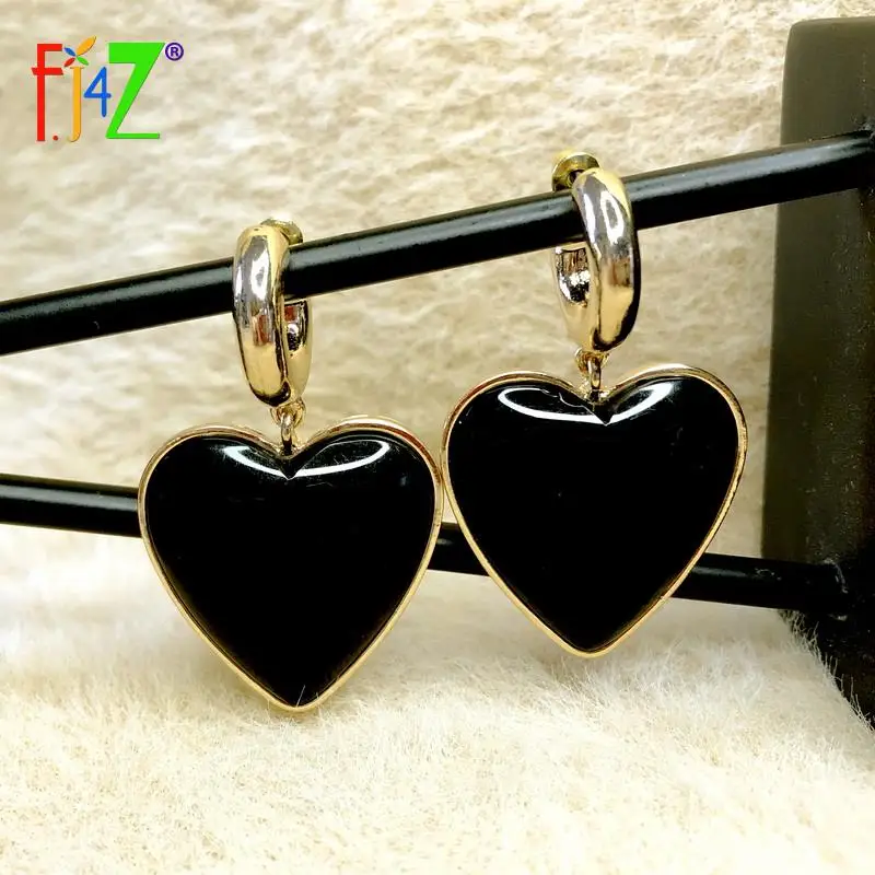 

F.J4Z Brand Designer Women's Hoop Earrings Trend 3colors Resin Heart Pendant Earring Lady Gifts серьги 2021 тренд крупные