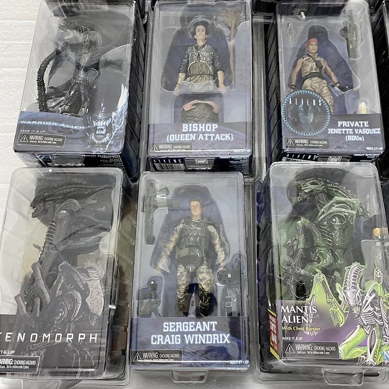 

Alien Figure Scorpion Snake Mantis Gorilla Queen Face Dog Sewer Sergeant Xenomorph Warrior Aliens Stalker Predator Action Figure