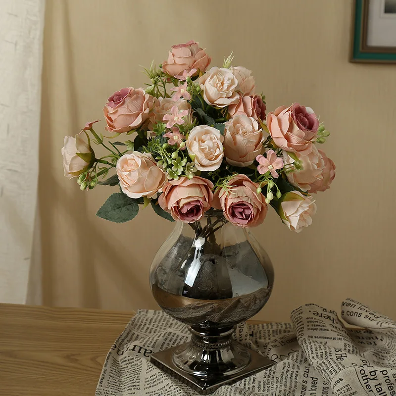 

Artificial Flowers Retro Silk Rose Bouquet Hydrangea Peony Vintage Bride Holding Fake Flower Home Wedding Decoration Accessories
