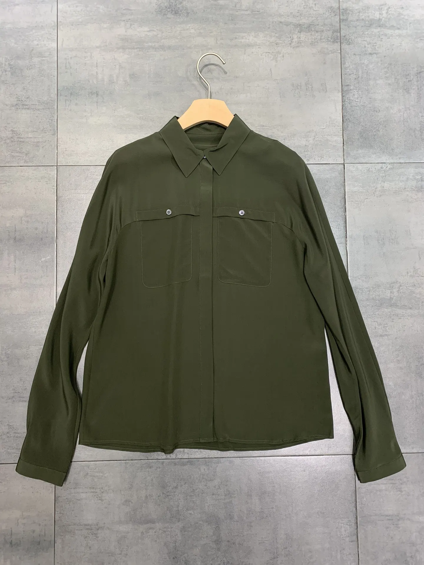 

fashion ladies 2021 new long sleeve sexy casual solid color silk shirt 0105