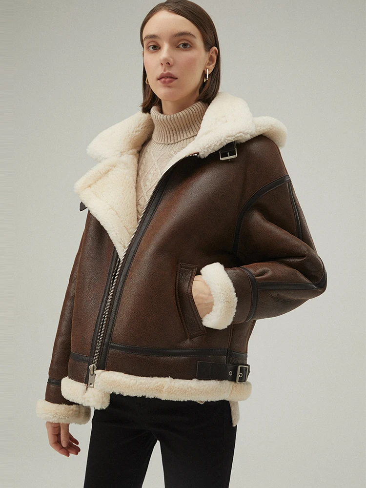 2020 New Womens Shearling Jacket Thicken Wool Coat Short Leather Jacket Hooded Fur Jacket Sheepskin Coat