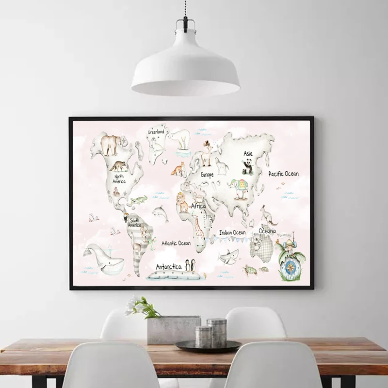 Рисунок 2 - Красочная картонная карта мира с животными