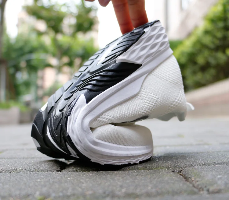 

2021 Men Sports Shoes Low-top Fashion Lace-up Flat-heel Air Mesh Casual Shoes for Men Comfortable Breathable Walking Sneakers