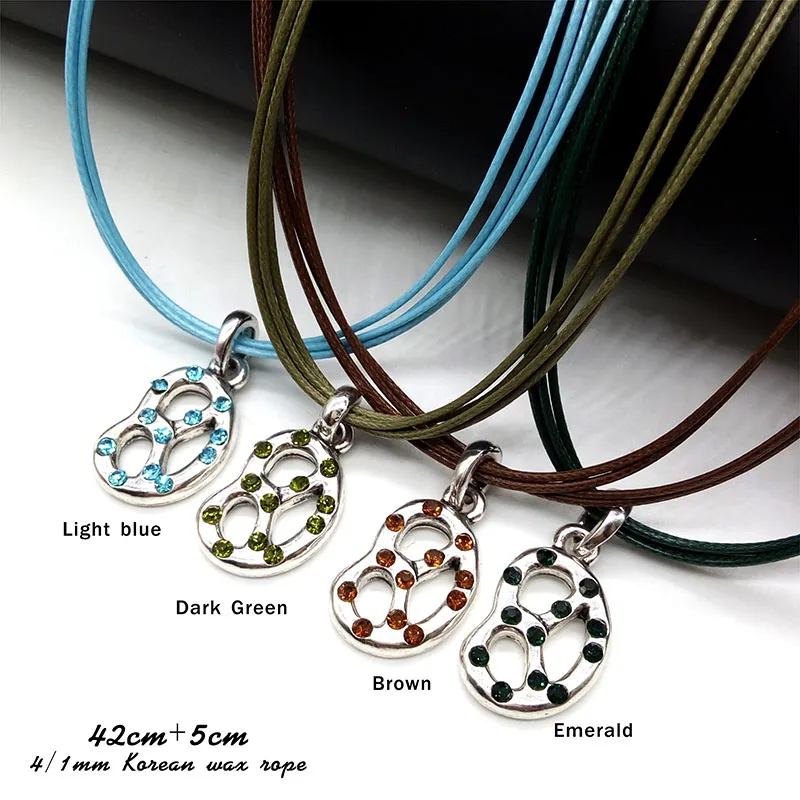 

New Vintage Silver Pretzel Charming Pendant Rhinestone Multicolor Leather Chain Necklace Oktoberfest Germany Munich German