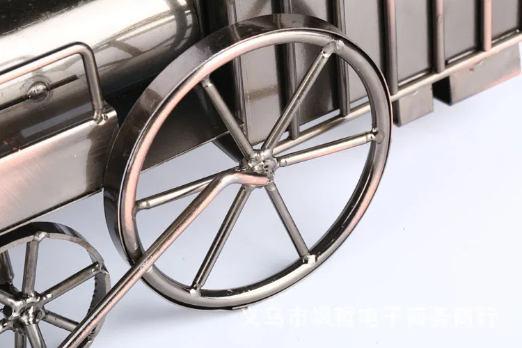 

Retro Tin Steamer Locomotive Truck Model Diecasts Speelgoed Speelgoed Auto Auto Truck Model Toy Vehicles Boys Toys for Children