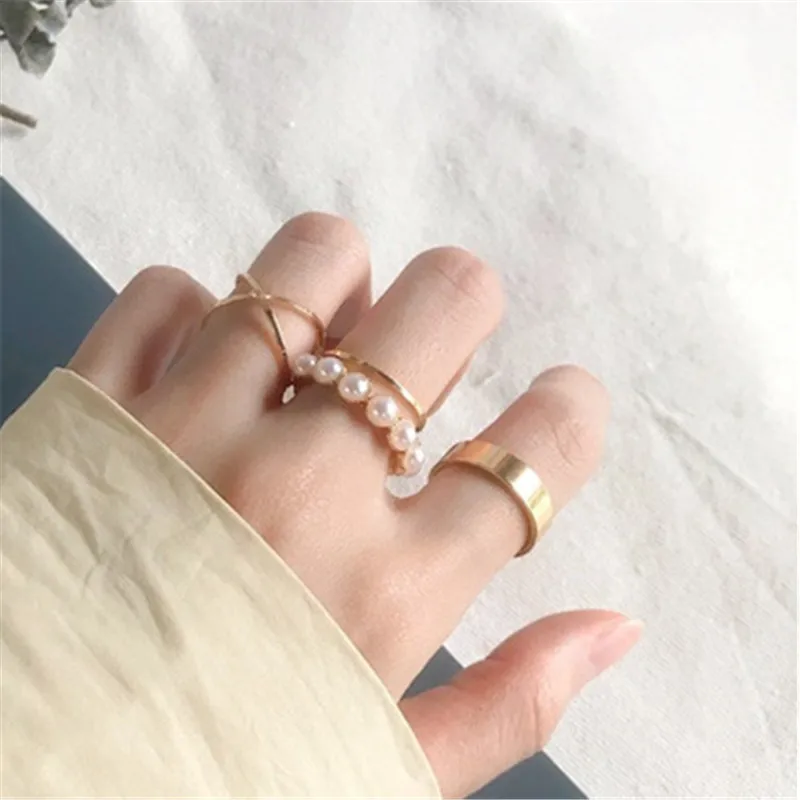 

Index Finger Ring Vintage Gold Color Round Joint Rings for Women Jewelry Wedding Bands Design Pearl Fashion Simple Party 4 Pcs