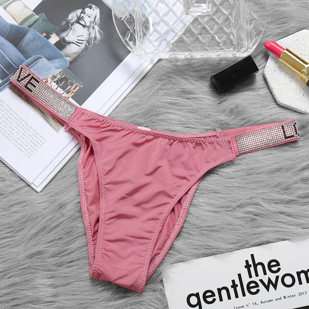 Короткие трусы трусики для женские пикантные стринги розового цвета с буквенным