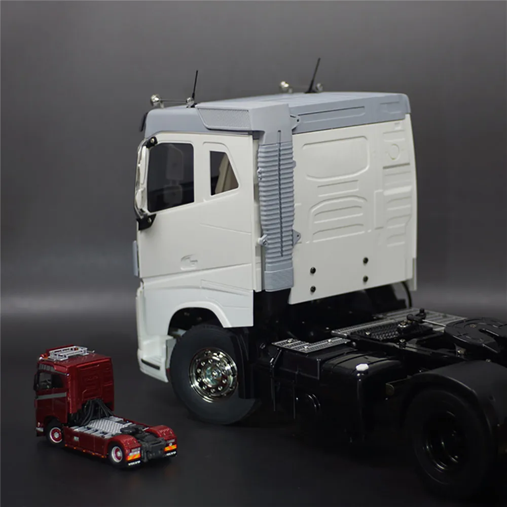 Комплект корпуса с нижней крышей для Volvo F16 1/14 56360 запчасти тракторов и грузовиков