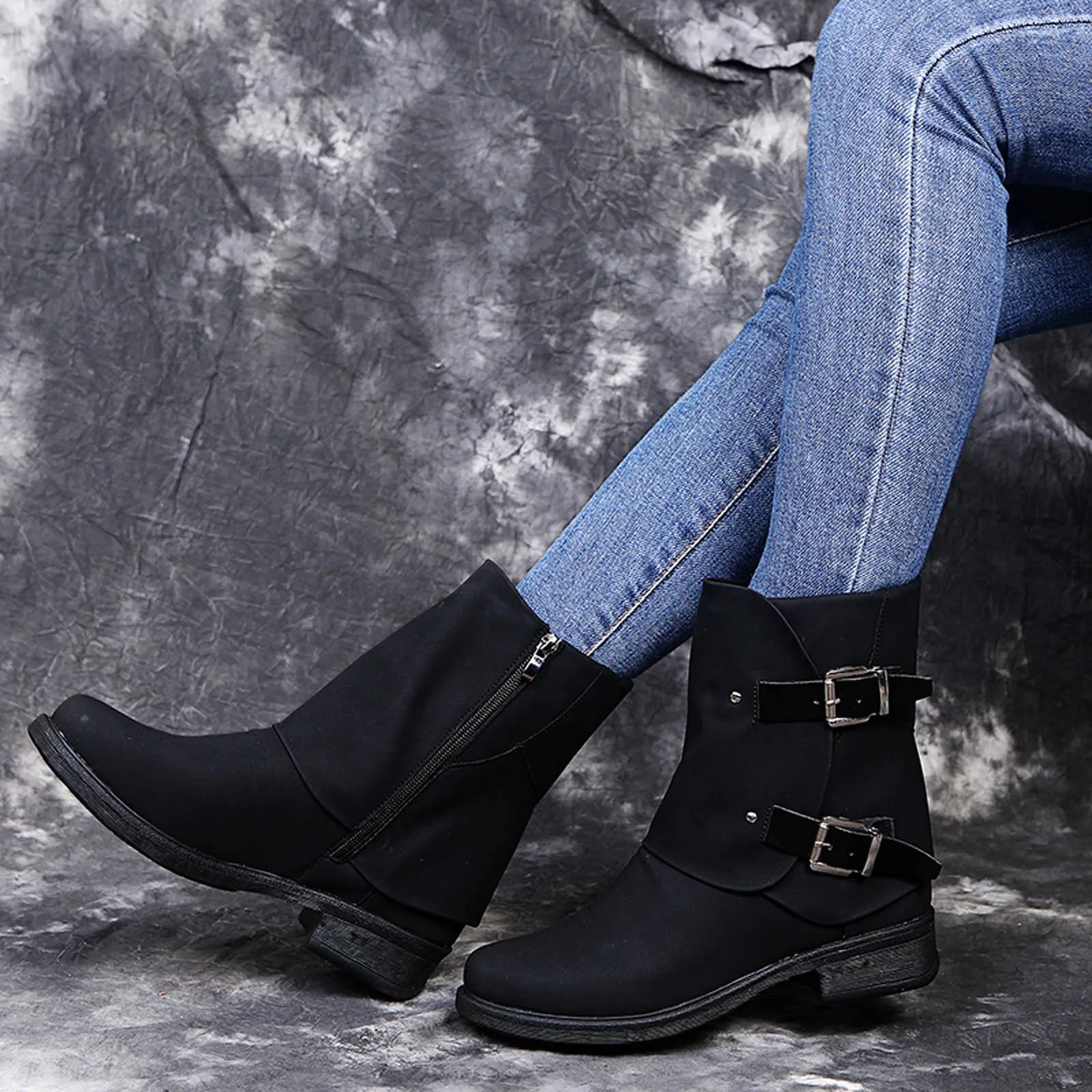 

Retro Women Leather Square Heel Zipper Solid Color Short Booties Round Toe Shoes Autumn Winter Fashion Female Boots botas mujer