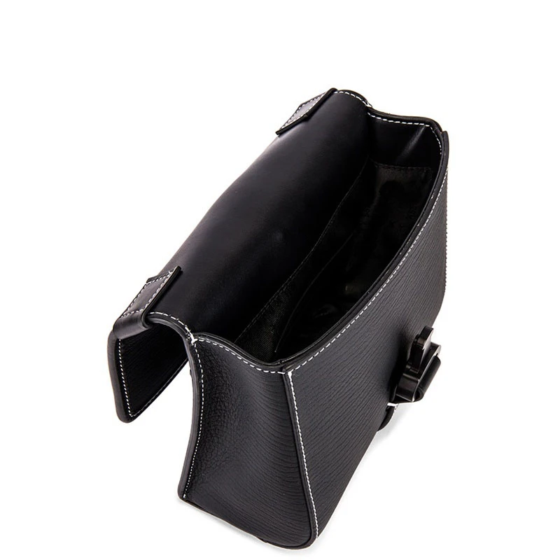 

Fashion Men Women Leather Crossbody ALYX Bag Metal button Functional Tactical Skateboard High Quality Chest Bag ALYX Backpack