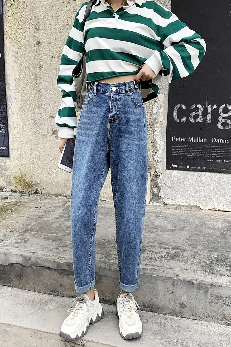 

Women Jeans High Waist Flare Pants 2021 New Fashionable Front Side Slit Leg Jeans Wide Leg Ladies Washed Trousers