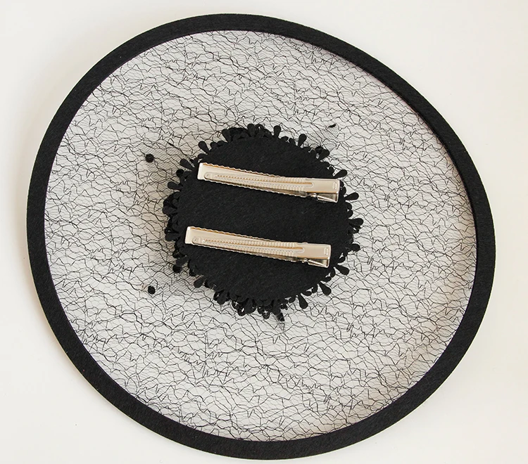 

Hyperbole Party Hats for Women Importaion Occasion Headwear Black Hats with Handmade Flowers Vintage Hats T208