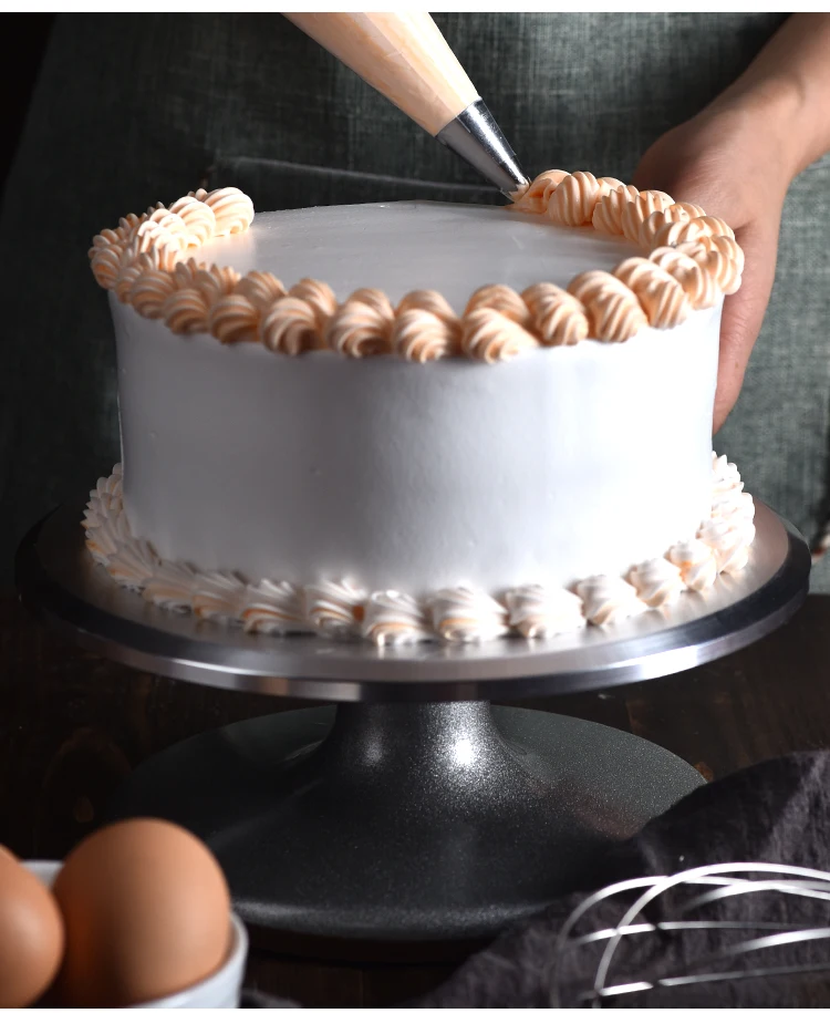 

baking accessories Stainless Steel Decorating Mouth Scraper Set Rotating Cake Turntable Decorating Table Cake Decorating