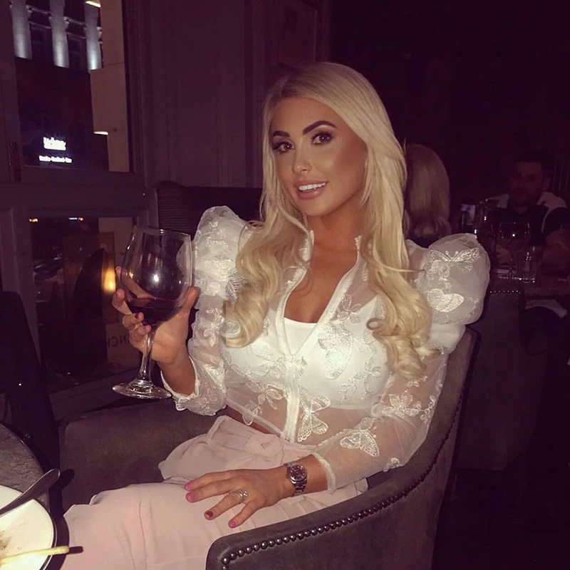 Куртка бомбер женская с вышивкой бабочки короткий пиджак из прозрачной сетки