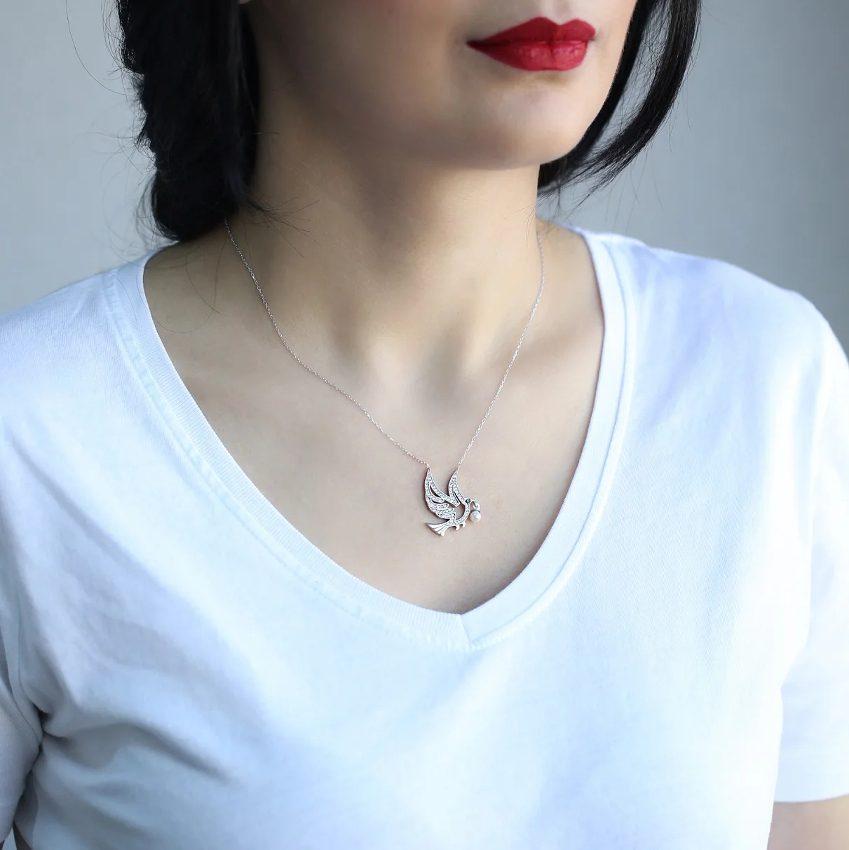 

SPENTA Jewelry 925 Silver Bird With Pearl Charm Design Turkish Handmade 925 Sterling Silver Necklace
