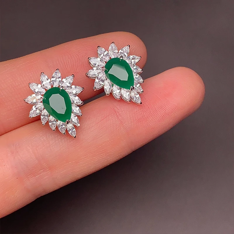 

Винтажные серьги из серебра 925 пробы с имитацией изумруда 210319-35