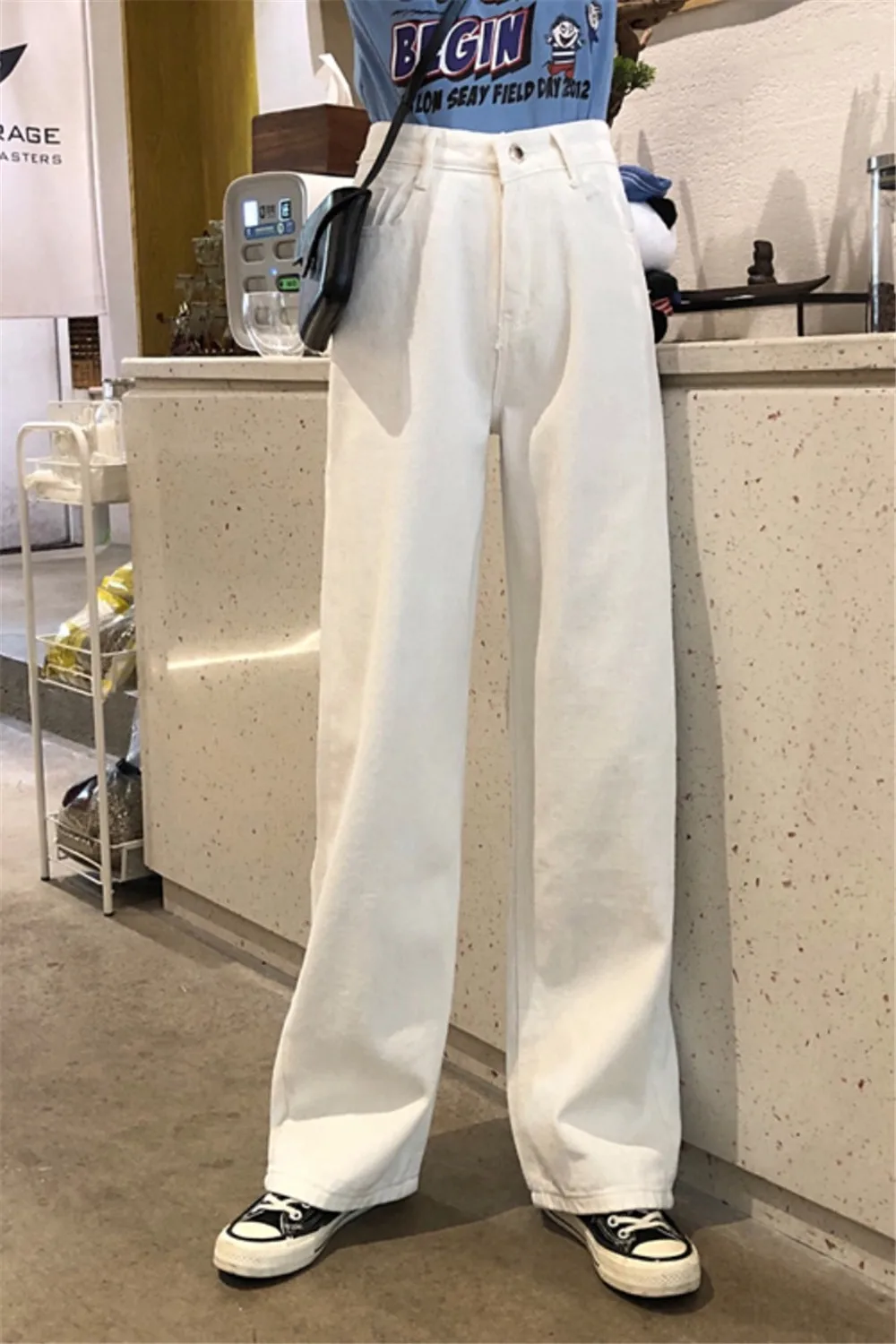 

WomenFashionKoreanStyleDenimTrousersOfficeLadySolidColorBeigeCasualLooseStraightPantsFemaleHighWaistWildJeans