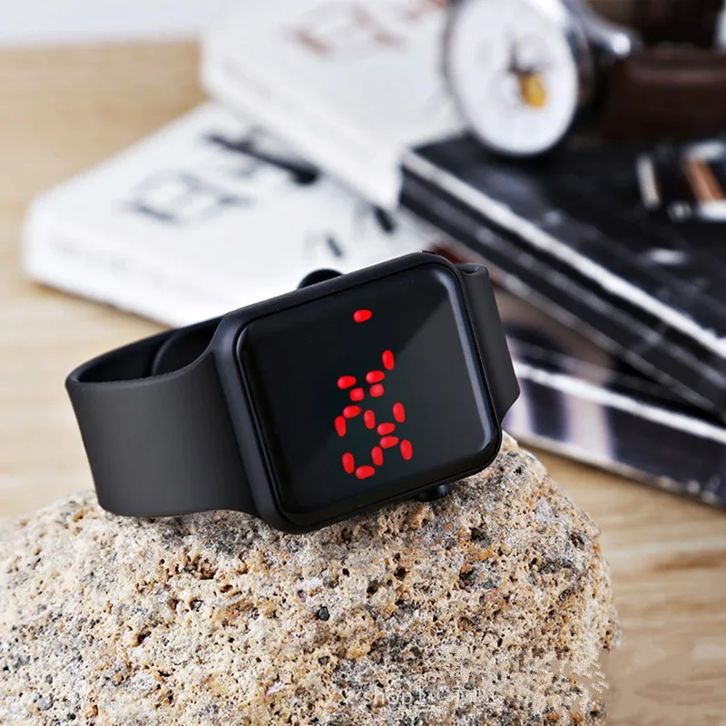 

2021 New Sport Digital Watch Women Men Square LED Wristwatches Silicone Electronic Watch Women's Watches Clock Couple Watch