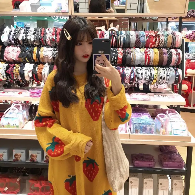 Yellow sweater Корейские милые женские желтые платья зимние Клубничные розовые длинные свитера винтажные с круглым вырезом свободные женские вязаные теплые пуловеры платье - Цвет: Yellow sweater