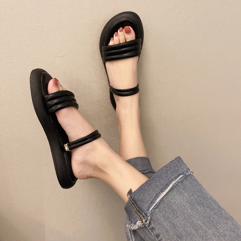 

Shoes Ladies' Slippers Slipers Women Low Platform Luxury Slides Flat Soft 2021 Girl Designer PU Basic Fashion Scandals Female Sh