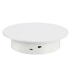 Вращающаяся электрическая витрина для ювелирных изделий, моторизованный вращающийся поворотный стол, подставка для демонстрации ювелирных изделий с питанием от USBбатареи, 20 см