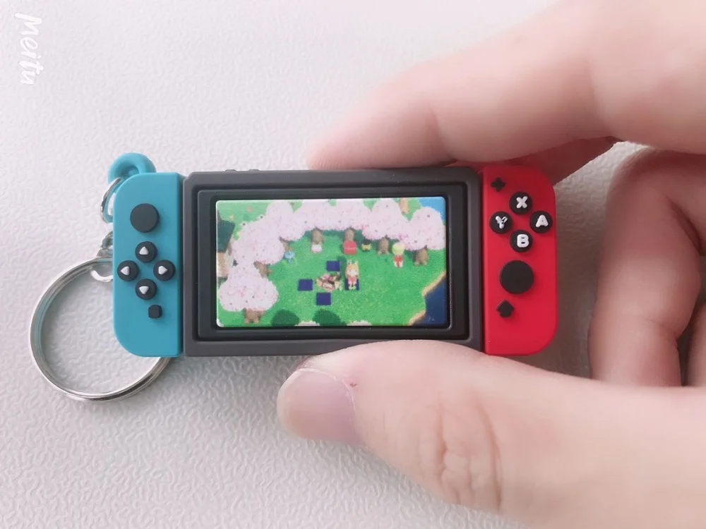 

Switch Game Machine Keychain Animal Crossing Key chains Fashion Jewelry Accessories Cute Shaped Pendants Collect Car Keyring