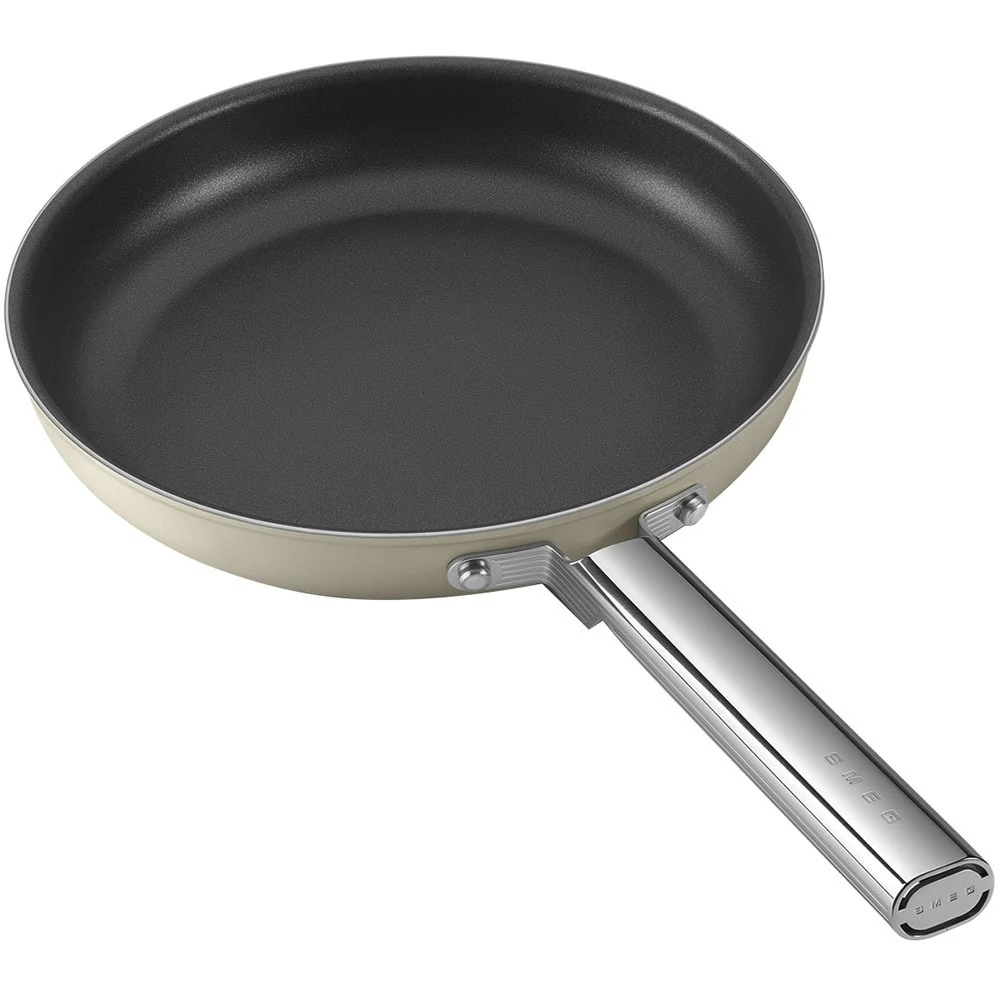 Сковорода Smeg CKFF2601CRM | Дом и сад