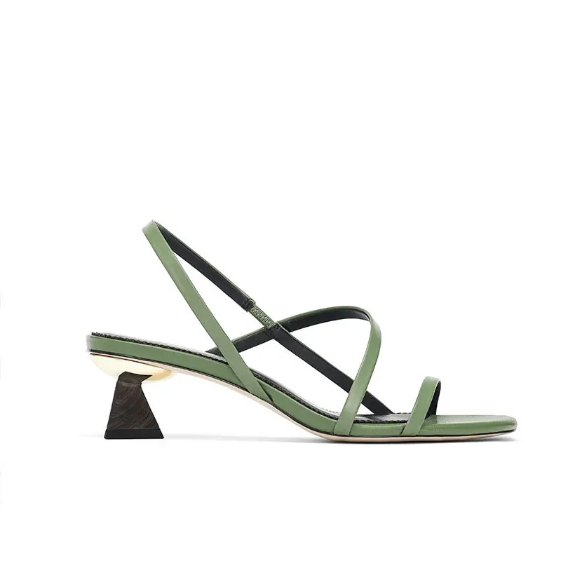 

Sandals women's summer green cross-strap open-toed wine glass with 2020 summer new mid-heel square toe women's shoes