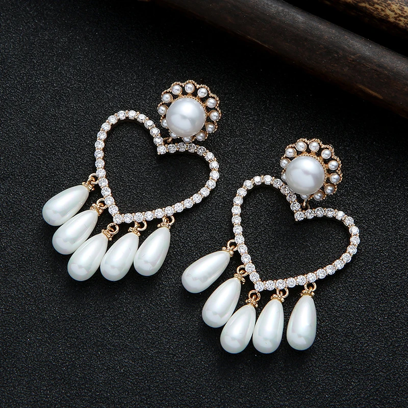 

Micro-inlaid zircon love pearl pendant temperament earrings 210322-73