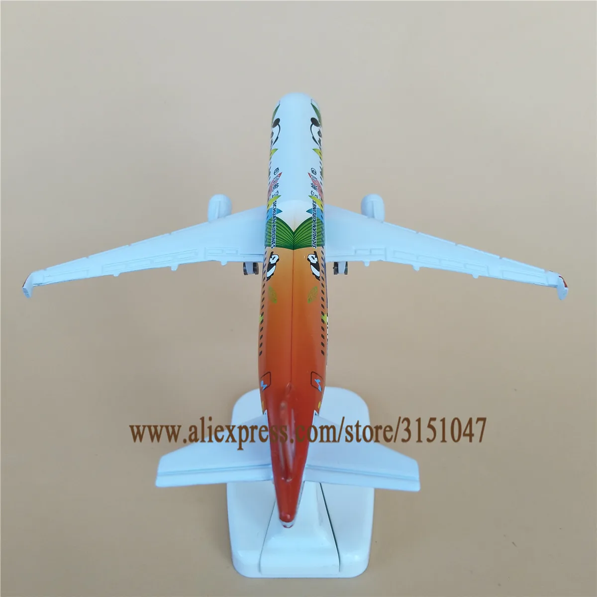 Новинка модель самолета 16 см Air China Sichuan Airlines в виде панды с самолетом из