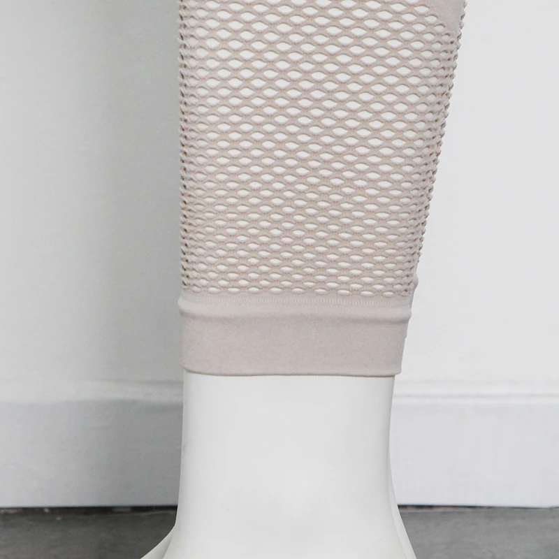 

TWOTWINSTYLE Slim Two Piece Set Womens Square Collar Sleeveless Short Tops High Waist Trousers Solid Suits Female 2021 Clothing