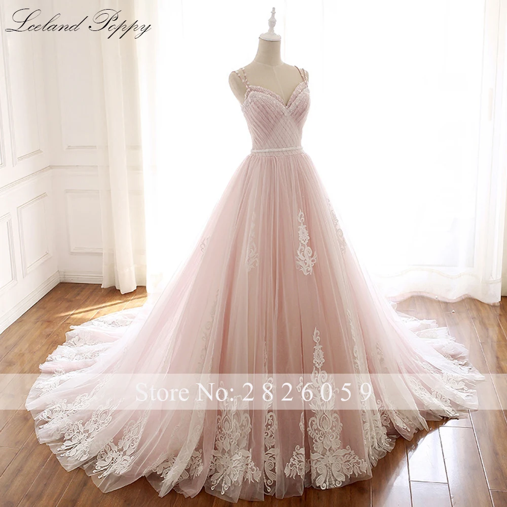 Роскошные женские свадебные платья трапециевидной формы на тонких бретельках с