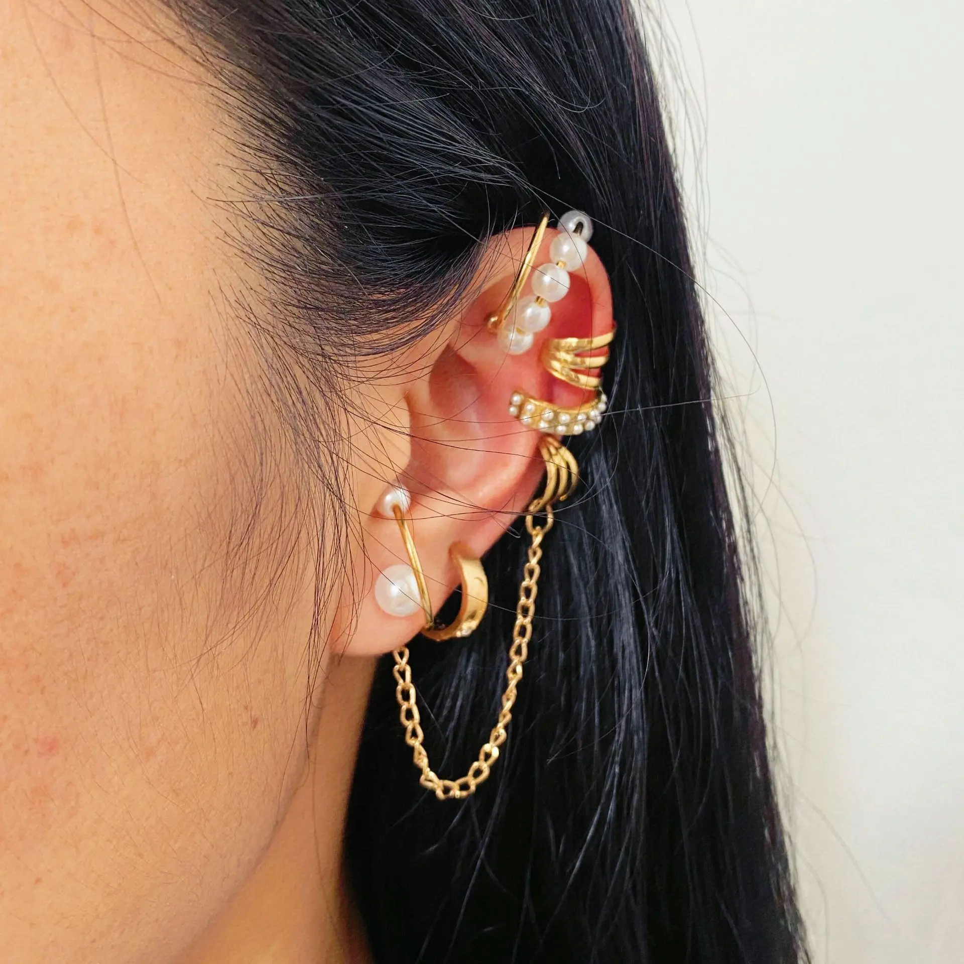 

New Creative Imitation Pearl Chain Tassel Non-pierced Ear Bone Clip for Women INS Ear Cuff Earrings Set Jewelry Gifts