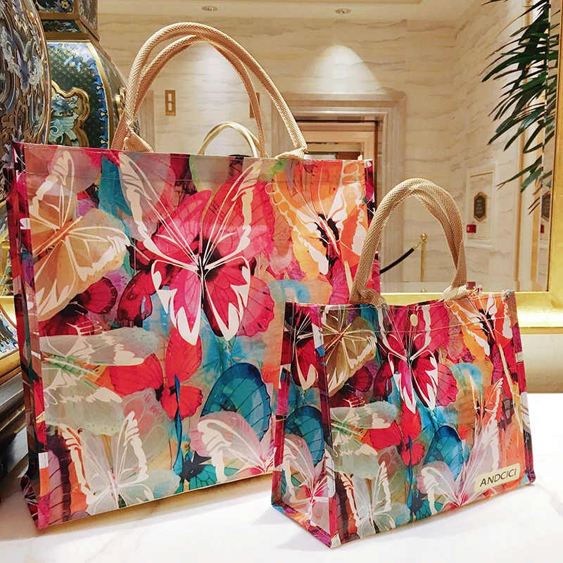 

New large-capacity portable environmentally friendly shopping bag for women