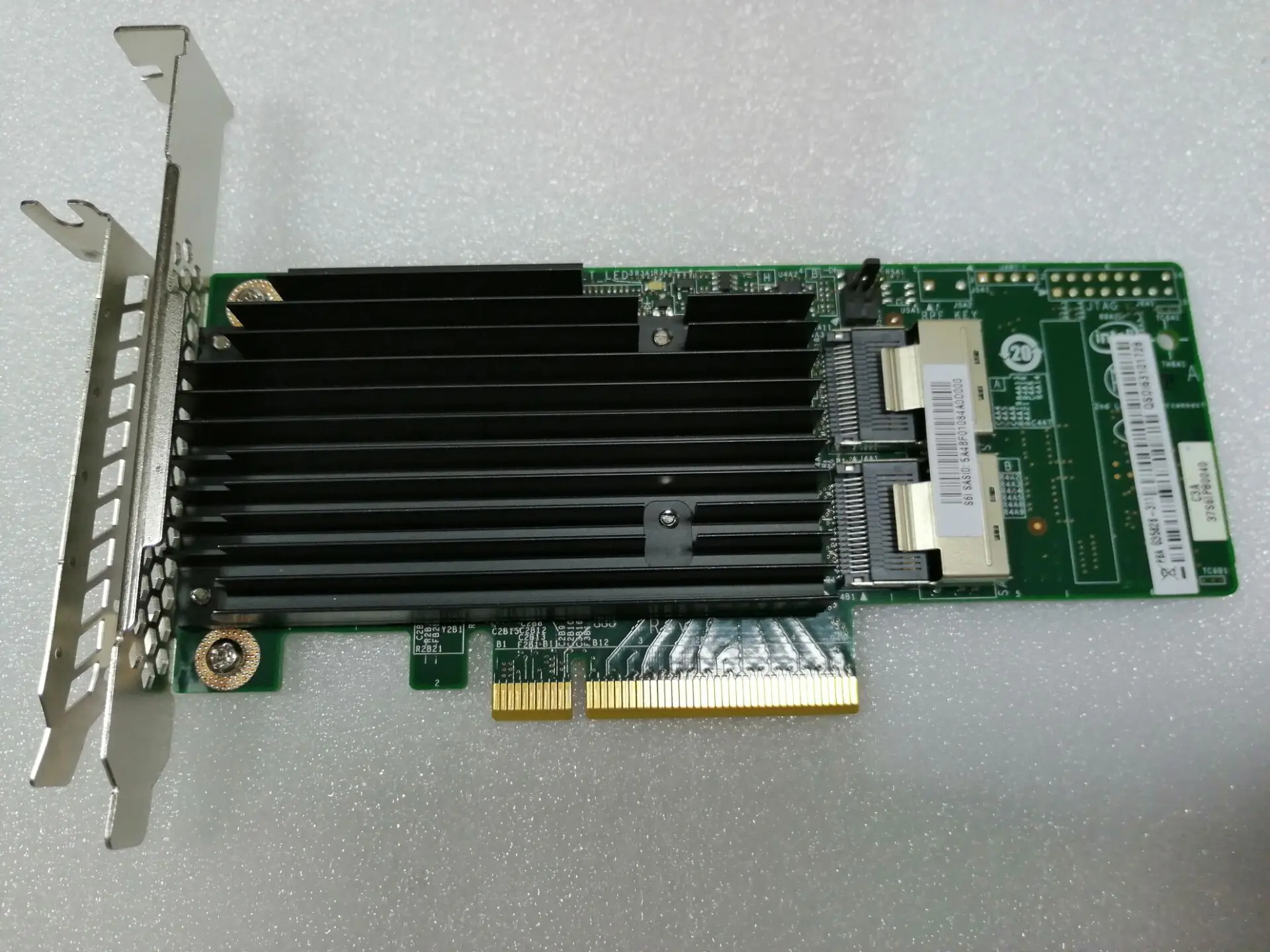 Контроллер RAID для Intel 8 портов RMS25PK080 SAS PCI Express 2 0 x8|Сетевые хранилища| |